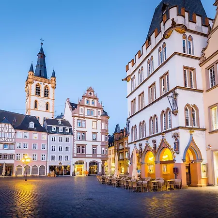 Elegant Retreat In Nattenheim, Cleaning Included *